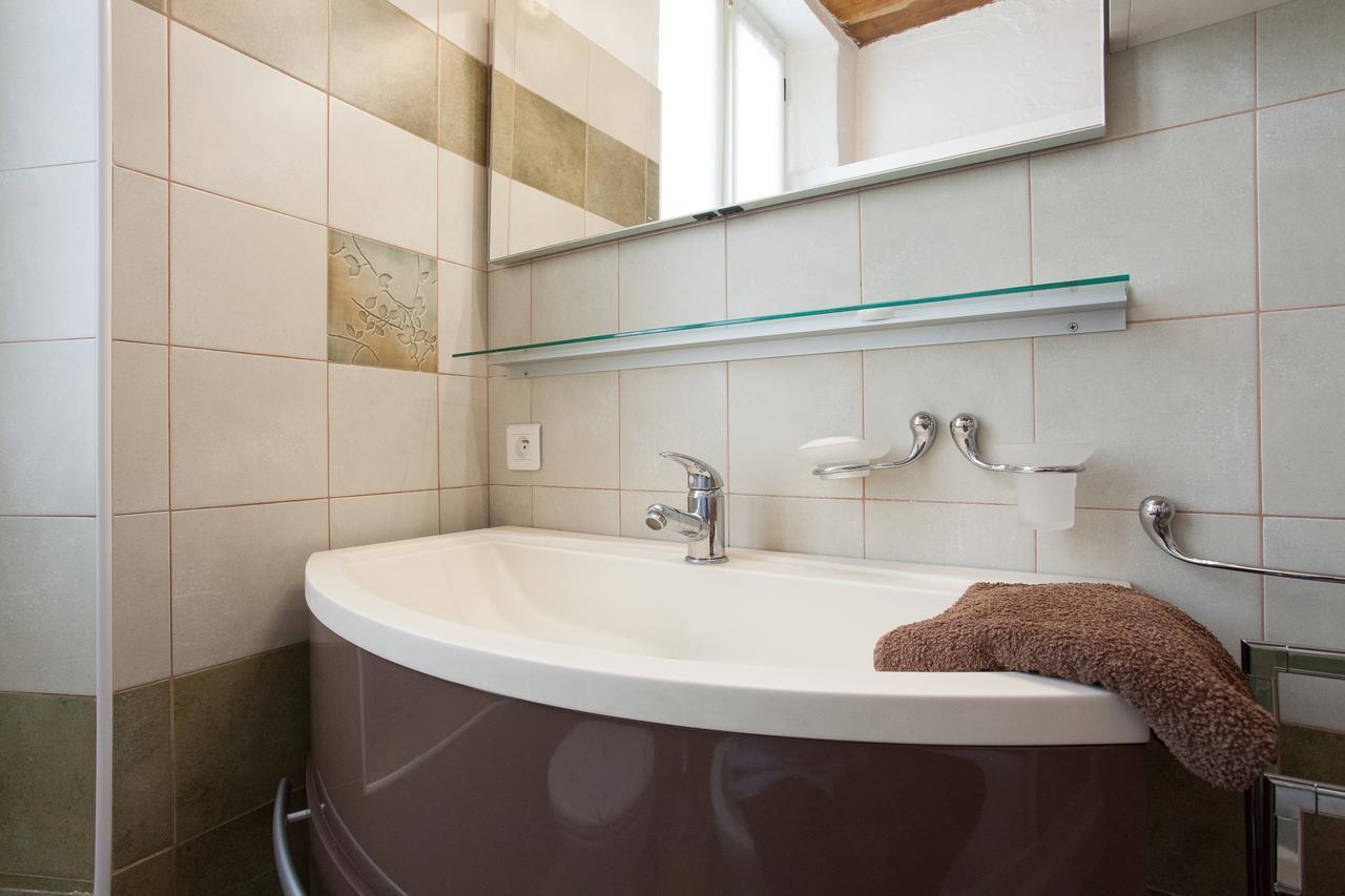 Suquet Centre Sea Кан Екстериор снимка